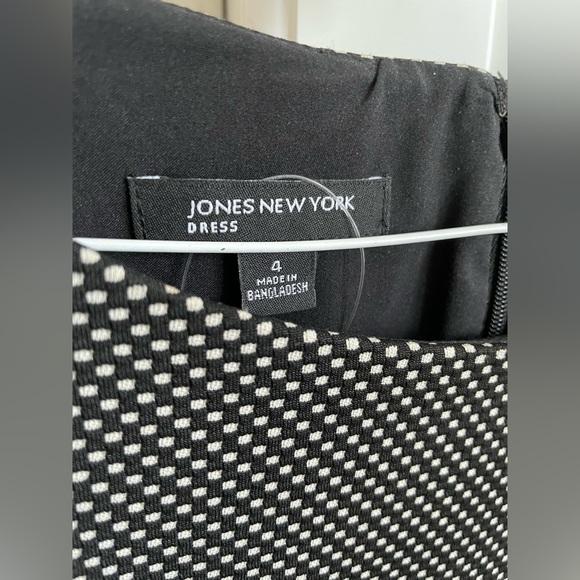 Jones New York dress - Picture 2 of 4